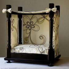 Mini Dog Sofa Made From Little Old Table Dog Bed Inspiration Diy Dog Bed Dog Bed