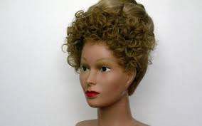 Check spelling or type a new query. Bustes De Coiffures Historiques A 360 Renaissance Coiffures Historiques