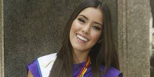 Afortunadamente mis papás me han inculcado otro tipo de cosas como la importancia de la familia. Confirmada En La Tv Paulina Vega Presentara A Otro Nivel Te Contamos De Que Se Trata El Runrun