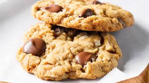 Biscuits A L Avoine Et Aux Pepites De Chocolat Oatmeal Chocolate Chip Cookie Recipe Cookies Recipes Chocolate Chip Chewy Oatmeal Chocolate Chip Cookies