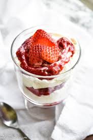 Strawberry Lemon Mascarpone Mousse Recipe In 2020 Creative Dessert Recipes Lemon Recipes Desserts