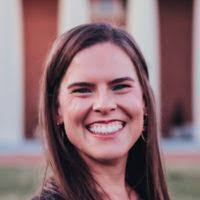 Anne Douma's Instagram, Twitter & Facebook