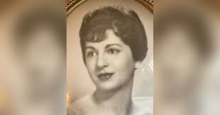 Obituary for Constance B (Lazzaro) Carson