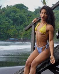 Taylor Champ - Free pics, galleries & more at Babepedia