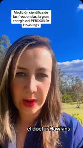 Creo mucho en Dios y siempre lo diré con orgullo. Hubo un momento en mi  vida que nada iba bien, un día entendí que nada nos llevábamos de acá, la  vida no