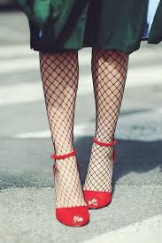 How To Wear Tights With Open Toe Shoes Fishnet Outfit Fishnet Stockings Fashion