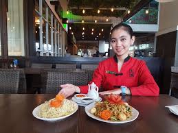 Minyak goreng ini pun ada beberapa klasifikasi, namun juka kita berniat untuk membeli minyak oreng untuk keluarga, maka sangat disarankan untuk membeli minyak goreng seperti bimoli, sania, filma. Ta Wan Gelar Promosi Happy Hours Makan Mulai Dari Rp18 Ribuan