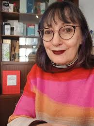 Pheromone Perfumes Debunked: Science vs. Myths