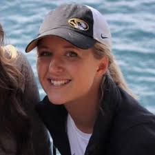 Alicia Kuehl's Instagram, Twitter & Facebook