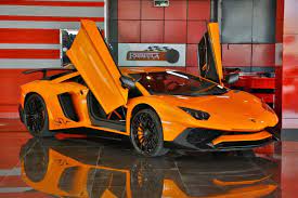Incredible Orange Lamborghini Aventador Sv For Sale In Dubai Gtspirit Lamborghini Aventador Lamborghini Price Lamborghini