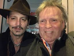 Irish celebrity plastic surgeon issues warning after 'nightmare' with  scammers