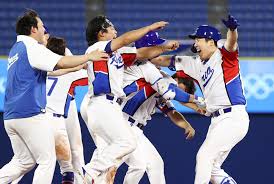 신재환 도쿄올림픽 기계체조 양학선에 이어 금메달 획득 대한민국 기계체조의 새로운 역사를 쓴 선수가 나왔습니다. Xkxk5wfyruw3pm