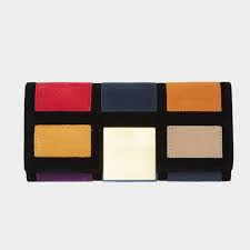 Comenzamos con una propuesta sencilla, práctica y de lo más barata, puesto que su precio es de tan sólo 9,99 euros. Catalogo De Bolsos De Purificacion Garcia Otono Invierno 2021 Bandolera De Hombro De Mano Y Carteras Modaellas Com