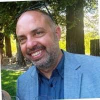 Aaron Sines's Instagram, Twitter & Facebook