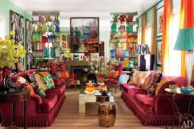 If you don't know what home decor style to choose as you like several ones: 5 Reasons To Love Eclectic Maximalist Style