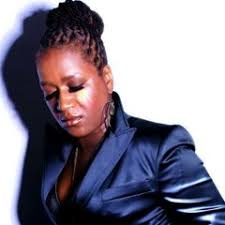 Listen to playlists featuring Dipue by Osunlade online for free