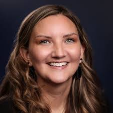 Jerri Santos's Instagram, Twitter & Facebook