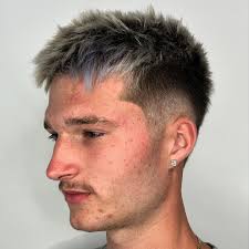 Most of yall don't got this is your bag✂️ ALWAYS accepting new clients!! If  you're in Reading/surrounding areas in Pennsylvania come check me out🫵  Located @dagalleryllc 🧞