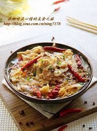 Oct 25, 2017 · 当我们听到跳水鱼这个名字的时候，可能我们并不陌生，这是湘菜中的美食，可能有些人在菜馆里面看到有的是用平锅装的，还有的是用火锅盆装的，但是一般都是带有酒精炉的，应该都尝过这道鲜嫩可口的跳水鱼吧，可是我们有没有想过自己也做一次呢！ éº»è¾£è·³æ°´é±¼ç‰‡ éº»è¾£è·³æ°´é±¼ç‰‡çš„å®¶å¸¸åšæ³• ç¾Žé£Ÿæ°éº»è¾£è·³æ°´é±¼ç‰‡åšæ³•å¤§å…¨