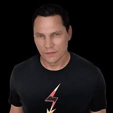 Find the latest in dzeko music at last.fm. Tiesto W Dzeko Dj Five In The Ling Ling Club Labor Day Weekend At Hakkasan Saturday Aug 31 2019 Discotech