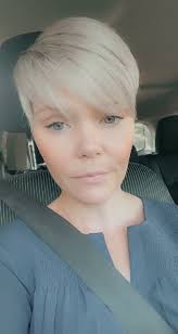 When adulting is kicking your ass 😂🙄