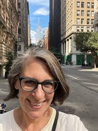 Eliza Moyer's Instagram, Twitter & Facebook