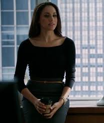 Rachel Zane Suits Outfits Google Search Suits Rachel Meghan Markle Outfits Rachel Zane Outfits
