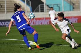 Su carrera profesional la empezó en tigre y luego tuvo pasos por algunos clubes del ascenso. Ajw67ifrjvttwm