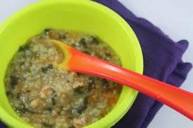 Adapun bahan untuk membuat nasi tim campuran ayam dengan wortel yaitu 25 gram wortel, 20 gram beras, 625 cc air, 25 gram tomat, 1 sdt mentega, 25 gram tempe dan 25 gram daging ayam dihaluskan. Menu Mpasi Mpasi Bayi Usia 7 Bulan Untuk Kecerdasan Otak