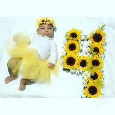Pin De Indiana Viana En Baby Cumple Meses 7 Meses Bebe Mes A Mes Bebe Hacer Flores De Tela