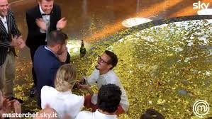 Tekst jan van lissum foto's liza dikkerboom. Antonio Lorenzon Vince Masterchef Italia 9 E Lui Il Miglior Cuoco Amatoriale