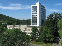 Universität des saarlandes is one of the top public universities in saarbrücken, germany. Universitatsklinikum Des Saarlandes Office Photos Glassdoor