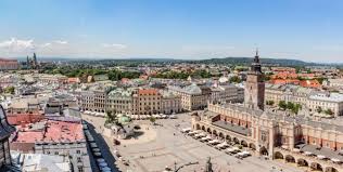Fizyczna, biologiczna, chemiczna i informatyczna, świetlica📖biblioteka z czytelnią🤸sala gimnastyczna, sala treningowa oraz jadalnia.📘nowa #szkoła na klinach zapewni komfortowe i bezpieczne warunki nauki dla około 600 uczniów #edukacja How To Use Flixbus And Polish Railways To Krakow Polands Most Beautiful Town G2rail Global Rail