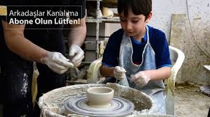 Iznik Te Seramik Yapmak Cok Eglenceli Seramik Nasil Yapilir Youtube