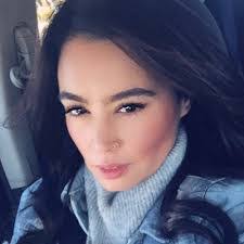 Alexandra Medel's Instagram, Twitter & Facebook