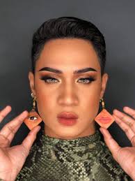 Handpainted Earrings by Neng