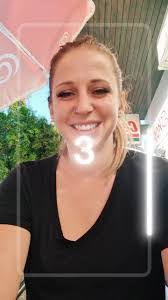 Kristin Glaser's Instagram, Twitter & Facebook