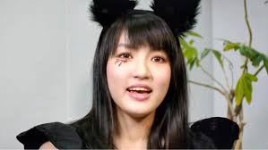 ZETTAI LIVE!!!!! the first 5 minutes and 25 SECS.*