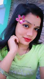 Maine teri yaadon ki julfo me lgaye fool...🥰, ., ., ., #trendingreels  #viral #instagram #trending #instagood #trending #tag #video