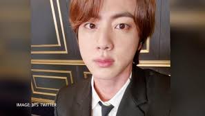 He tries to be a happy person radiating positive energy for anyone who comes in contact with him. Bts Jin Seokjin S Top 10 Interesting Facts That You Must Check Out