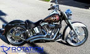 Kevin S Deluxe Is Probably The Best Looking Deluxe Ever The Titan 21 Front 18 Rear Wheel Package Helped Put It O Cool Motorcycles Harley Davidson Motorcycle