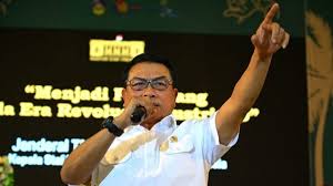 (lahir di kediri, jawa timur, 8 juli 1957; Senior Democrats Reveal Why Met Moeldoko Not Ahy To Ask For Disaster Donations