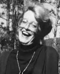 Mary Matt's Instagram, Twitter & Facebook