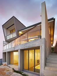 Perched On A Cliff 100 Metres Above The Ocean Queenscliff House Freshome Com House Architecture Design Dream House Exterior Residential Architecture