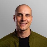 1900+ "Winne" profiles