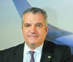 Flávio Pires, diretor geral da Associação Brasileira de Aviação Geral  (Abag): “Terminamos o ano com um nível de atividade praticamente  equivalente ao de antes do início da pandemia em todo o país” –