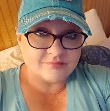 Louise Sprouse's Instagram, Twitter & Facebook