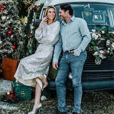 Genealogy for rodrigo mejia (deceased) family tree on geni, with over 200 million profiles of ancestors and living relatives. Con El Corazon Hecho Pedazos La Dolorosa Despedida De Gaby Crassus A Rodrigo Mejia Infobae