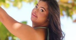 Taís Paranhos: Romário vai abrir as portas da sua mansão na Barra da Tijuca  para o aniversário de 18 anos de sua filha caçula, Ivy Faria, no próximo  dia 25 de março.