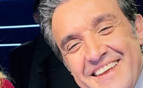 (flavio insinna 20 minuti prima di aprire l'ultimo pacco). Chi E Flavio Insinna Biografia Eta Fidanzata Il Pranzo E Servito E Instagram